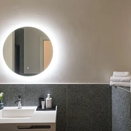 Del Corso 3* Milano