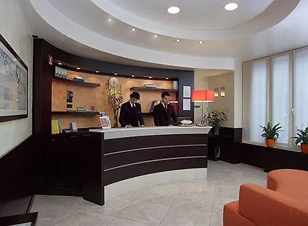 Del Corso ホテル