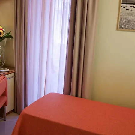 Del Corso ホテル 3*