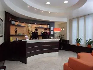 Del Corso 3* Milano