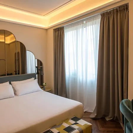 فندق Del Corso 3*
