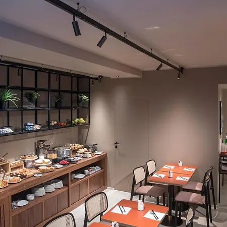 Del Corso 3* Milaan